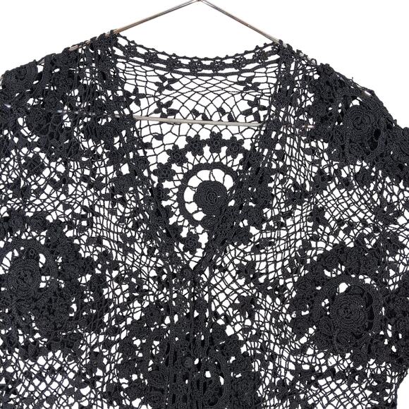 Set of 3 Piece Open Knit Skirt Top and Cardi Size Medium Black Floral Pattern - Picture 13 of 15